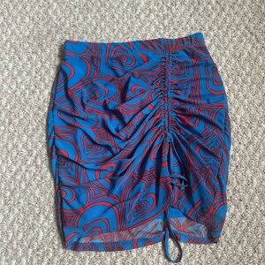 Lisa Says Gah Blue and Red Patterned Skirt